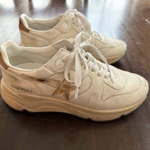 Golden Goose Women's Cream and Gold Sneakers. Running Sole style